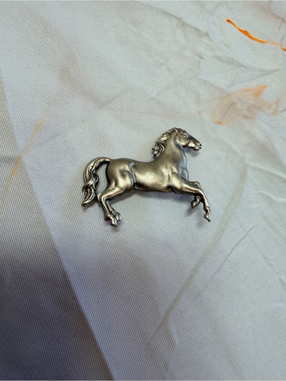 Vintage horse pin brooch - Picture 3 of 3